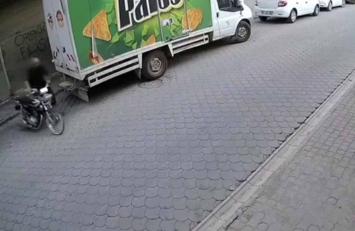 Mardin’de motosiklet hırsızlığı kamerada