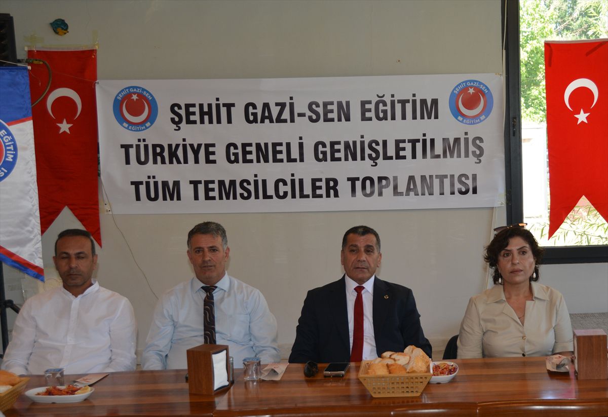 Tatvan’da Büyük Türkiye Buluşması ve İstişare Toplantısı