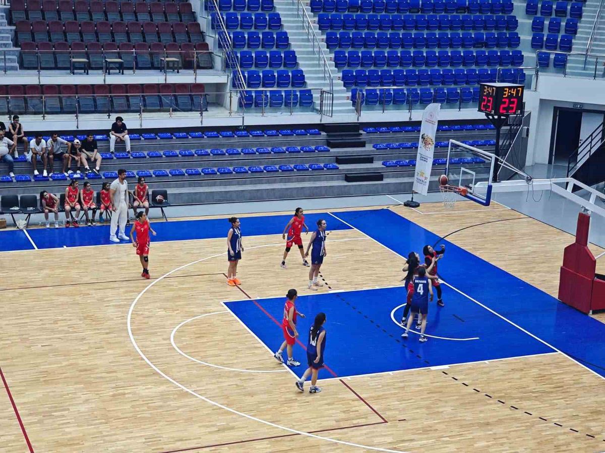 ANALİG Basketbol 2. Etap Yarı Final Müsabakaları Malatya'da Başladı