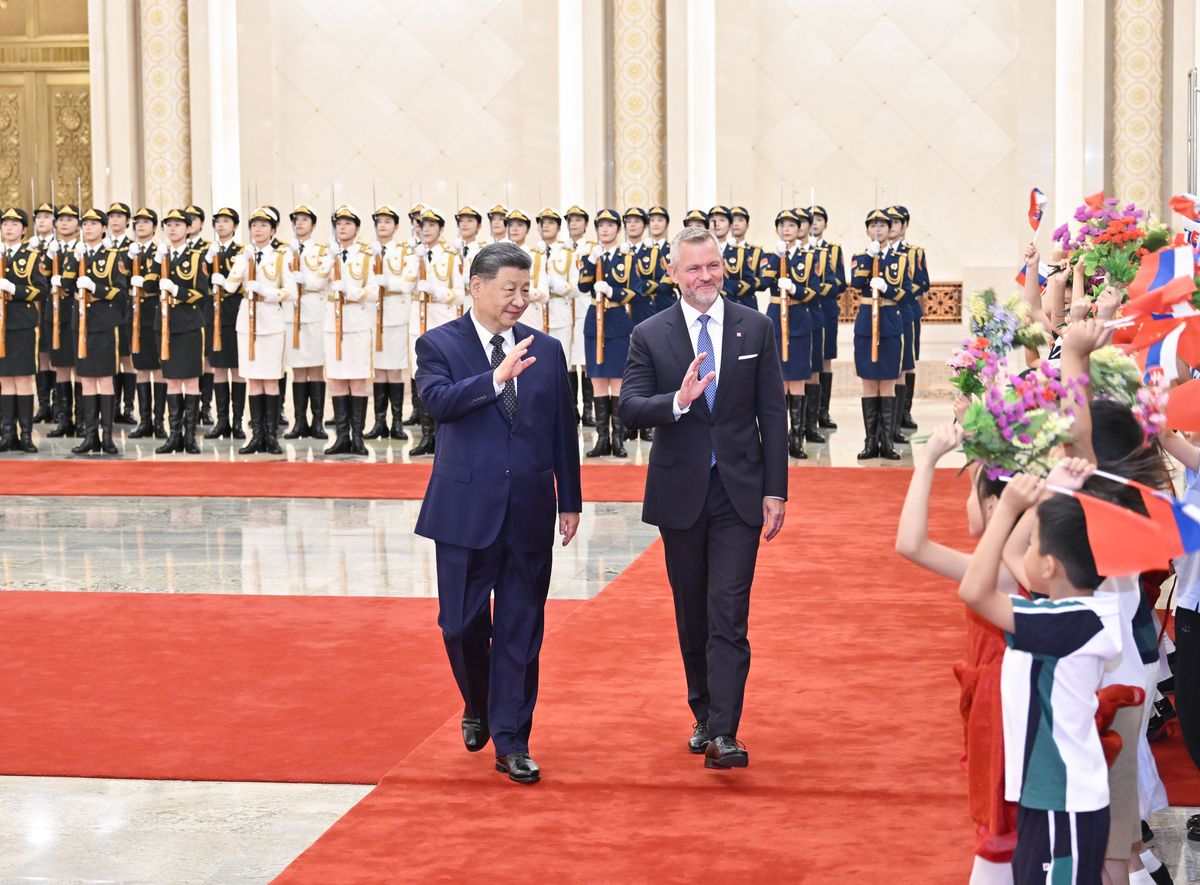 Xi Jinping, Slovakya Cumhurbaşkanı Pellegrini ile Beijing'de bir araya geldi