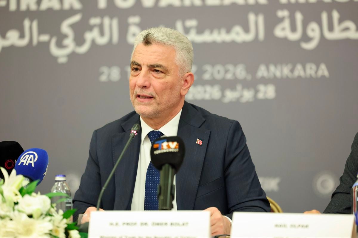 Ticaret Bakanı Ömer Bolat Türkiye Irak ticaret hacmi hakkında açıklama yapıyor.