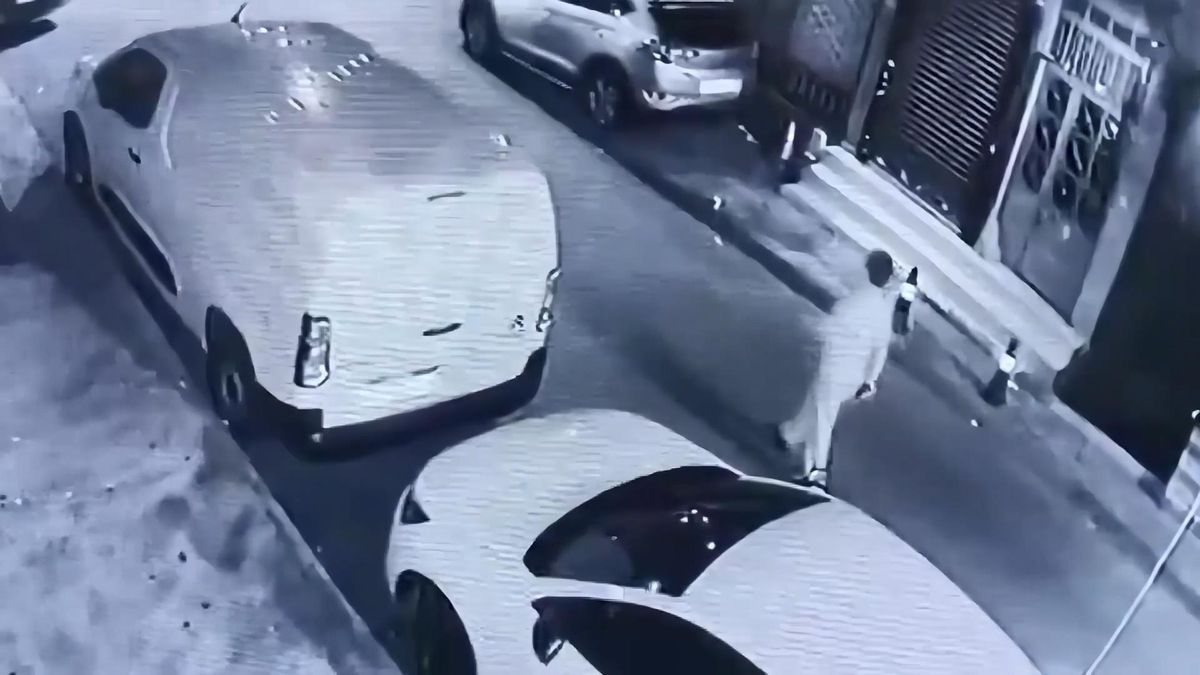Beyoğlu'nda sokakta ceset bulundu