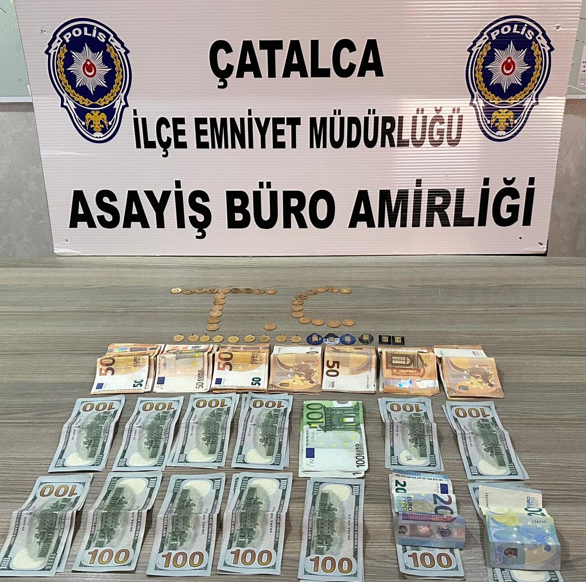 Çatalca'da 'Komiser' Dolandırıcısı 17 Yaşındaki Şüpheli Yakalandı