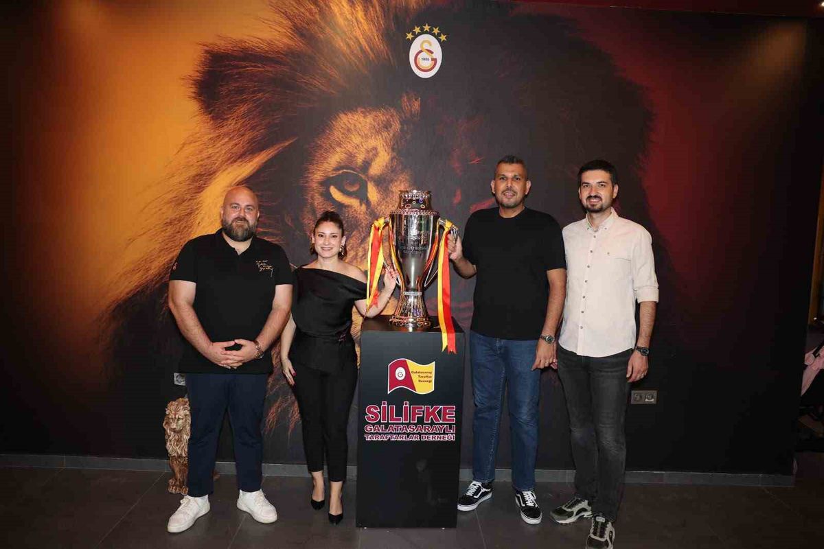 Galatasaray Şampiyonluk Kupası Silifke'de Coşkuyla Karşılandı