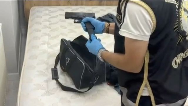 Istanbul Police Raids on Criminal Organizations