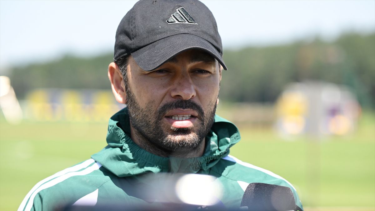 Selçuk İnan: Transfer için çaba sarf ediyoruz, limit sıkıntımız var