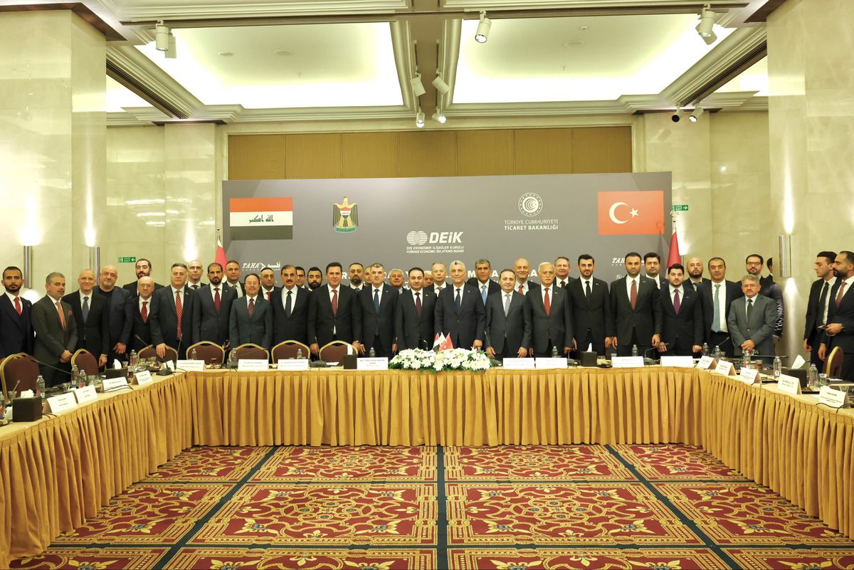 Türkiye ve Irak Yuvarlak Masa Toplantısı'nda 30 Milyar Dolarlık Ticaret Hedefi Masaya Yatırıldı