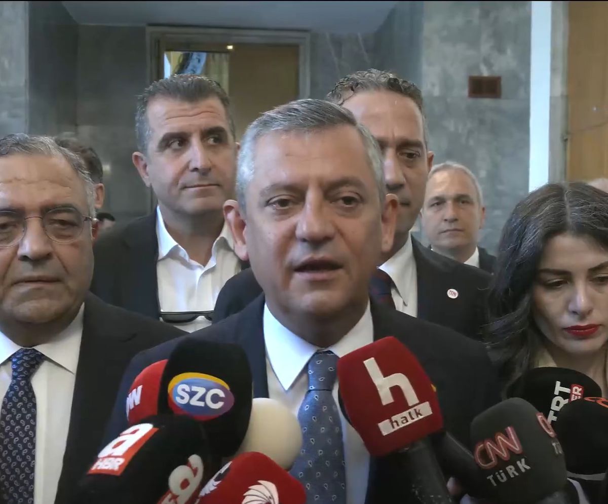 Özgür Özel: Yeni Parti kuruluşunu tamamladı