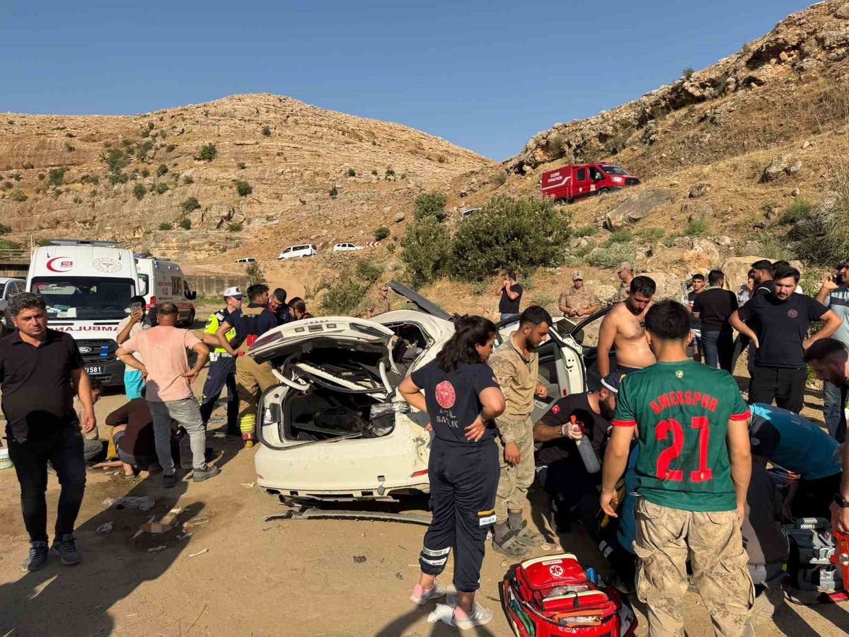 Şırnak'ta feci kaza: 2 ölü, 2 ağır yaralı