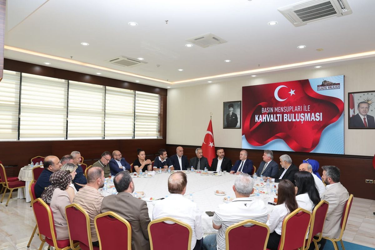Elazığ Valisi Hatipoğlu: Basın, Devletin ve Toplumun En Önemli Yol Göstericisidir