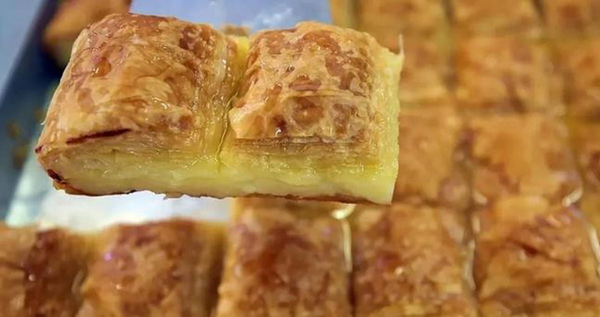 Laz böreğinin Yunanistan'da Galaktoboureko olarak tanıtılmasına ilişkin haber