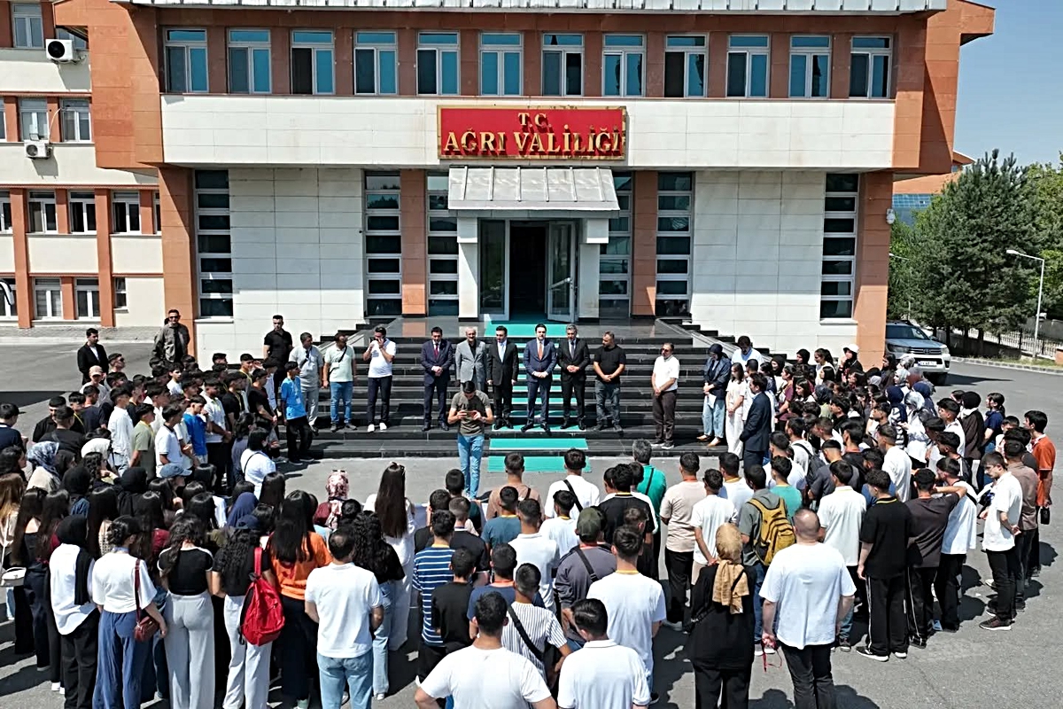 1071 Ruhundan Türkiye Yüzyılı Vizyonuna yolculuk devam ediyor