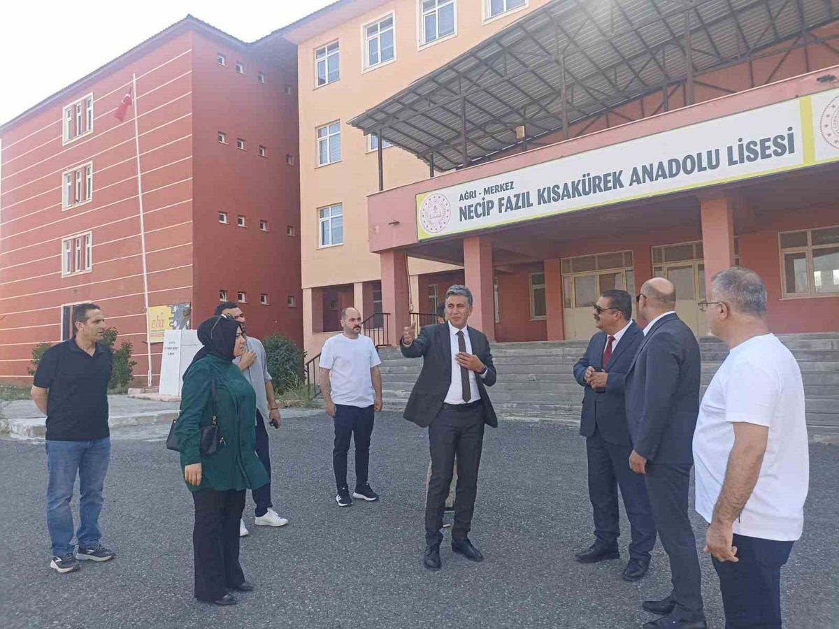 Ağrı’da okullar yeni eğitim öğretim yılına hazırlanıyor