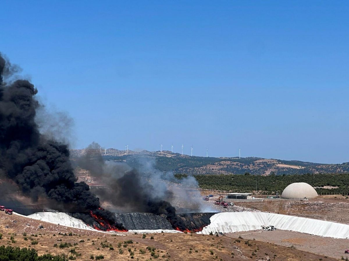 Çanakkale'de katı atık tesisinde yangın
