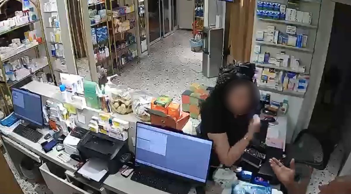 Eczacıyı darbedip ilaçları alarak kaçan kadın tutuklandı