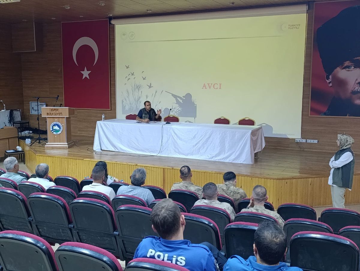 İspir'de DKMP ekiplerince bilgilendirme toplantısı yapıldı