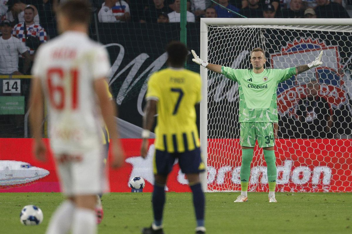 Mert Günok'tan Ederson'a gözdağı