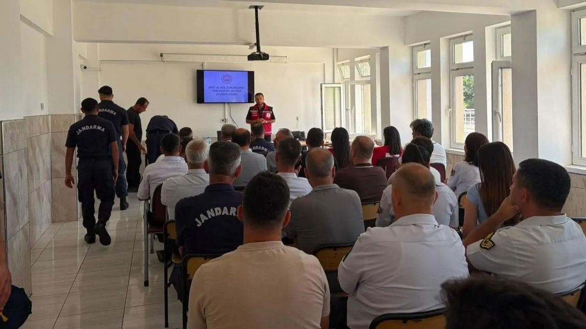 Sinop’ta jandarma personeline psikososyal destek eğitimi