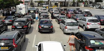 Türkiye'de yeni uygulama başladı! Bunu yapmayan sınırdan geçemeyecek