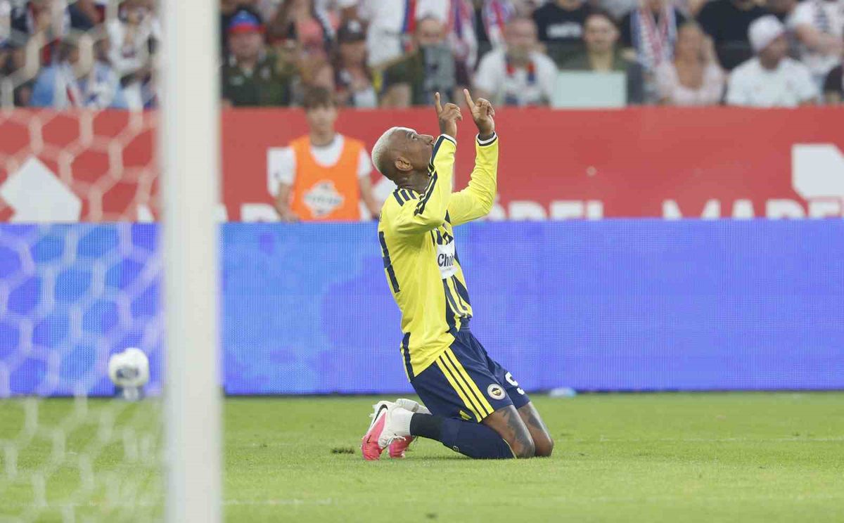 UEFA Şampiyonlar Ligi: Gornik Zabrze: 1 - Fenerbahçe: 1 (Maç sonucu)