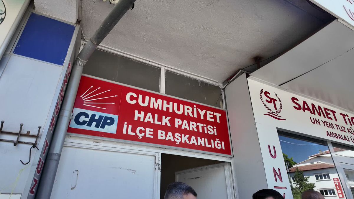Yozgat'ta CHP’den istifa ettiler, YENİ Parti’ye yürüdüler