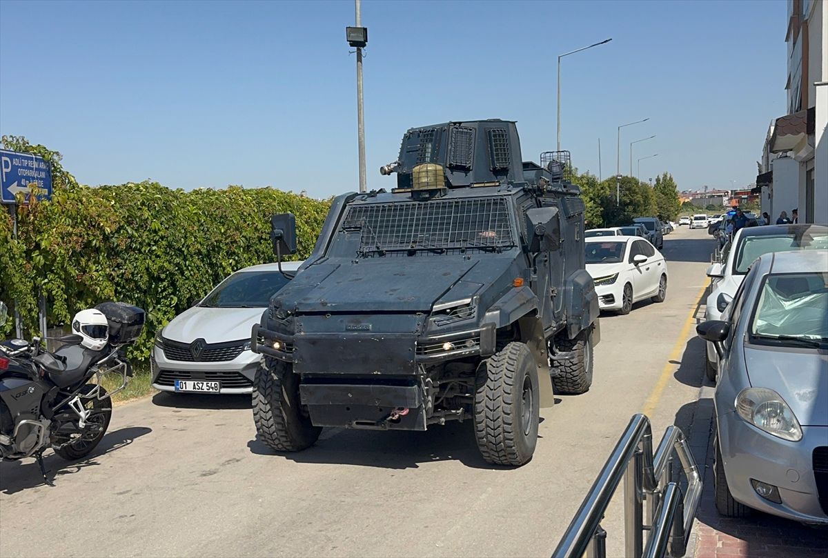 Adana'da bir kişiyi kazara vurarak öldürdüğü öne sürülen zanlı tutuklandı