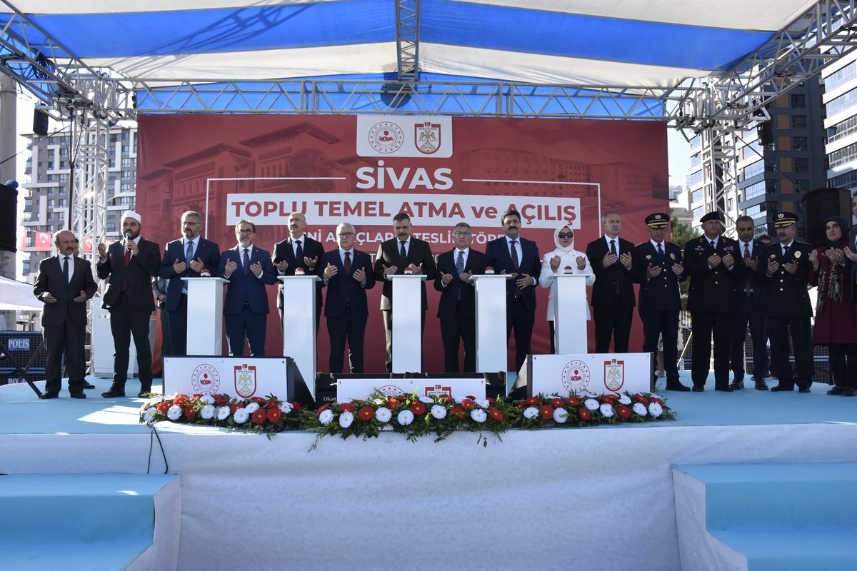 Bakan Çiftçi: Türkiye Yüzyılı, eserlerin yükseldiği kadar şahsiyetlerin de yetiştiği asır olacak