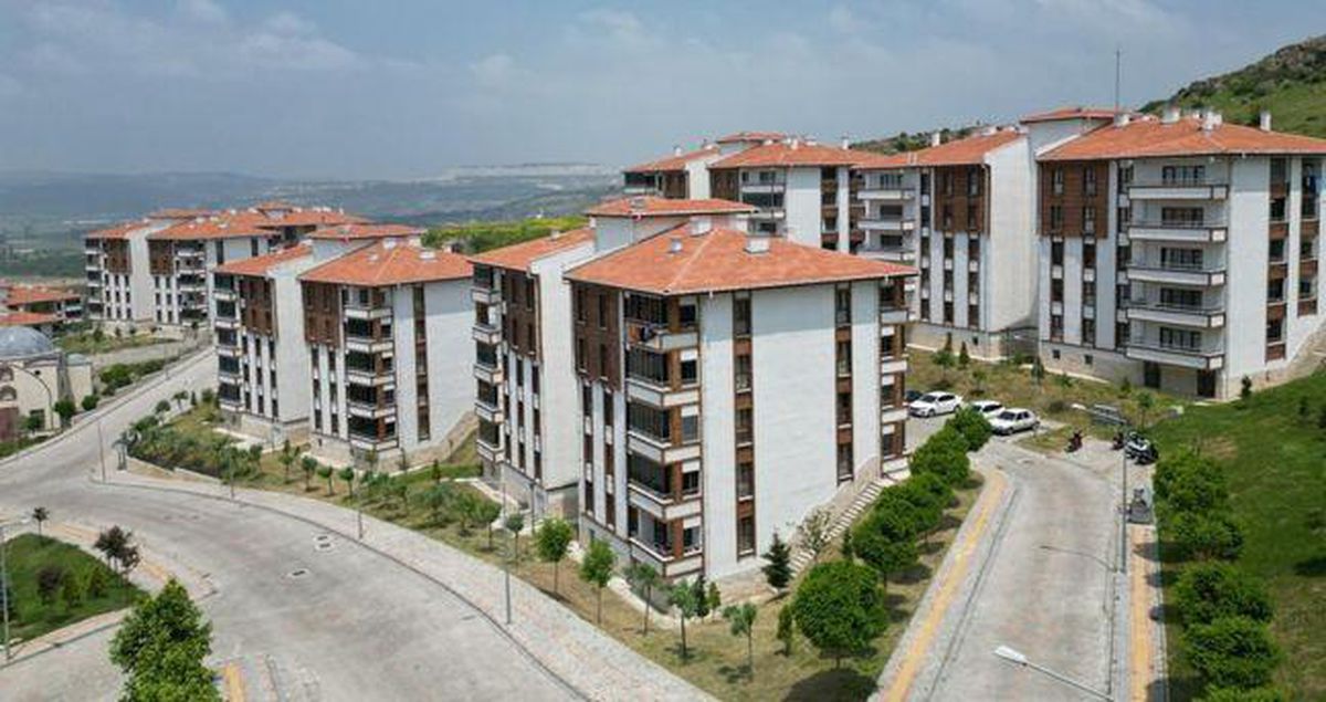 Cam balkon yasak mı? Cam balkonlar sökülecek mi? Yargıtay'ın cam balkon kararı nedir?