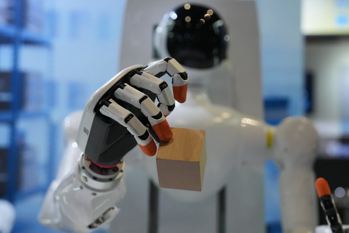Çin: ABD Federal İletişim Komisyonu'nun güç invertörü ve robotik cihaz kararı Çin ürünlerine karşı ayrımcılık