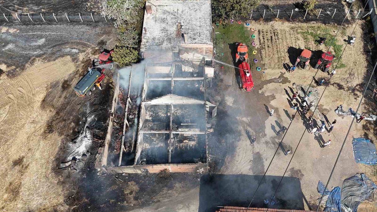 Edirne’de sigara izmariti çiftlik evini küle çevirdi: 6 kişi ölümden döndü