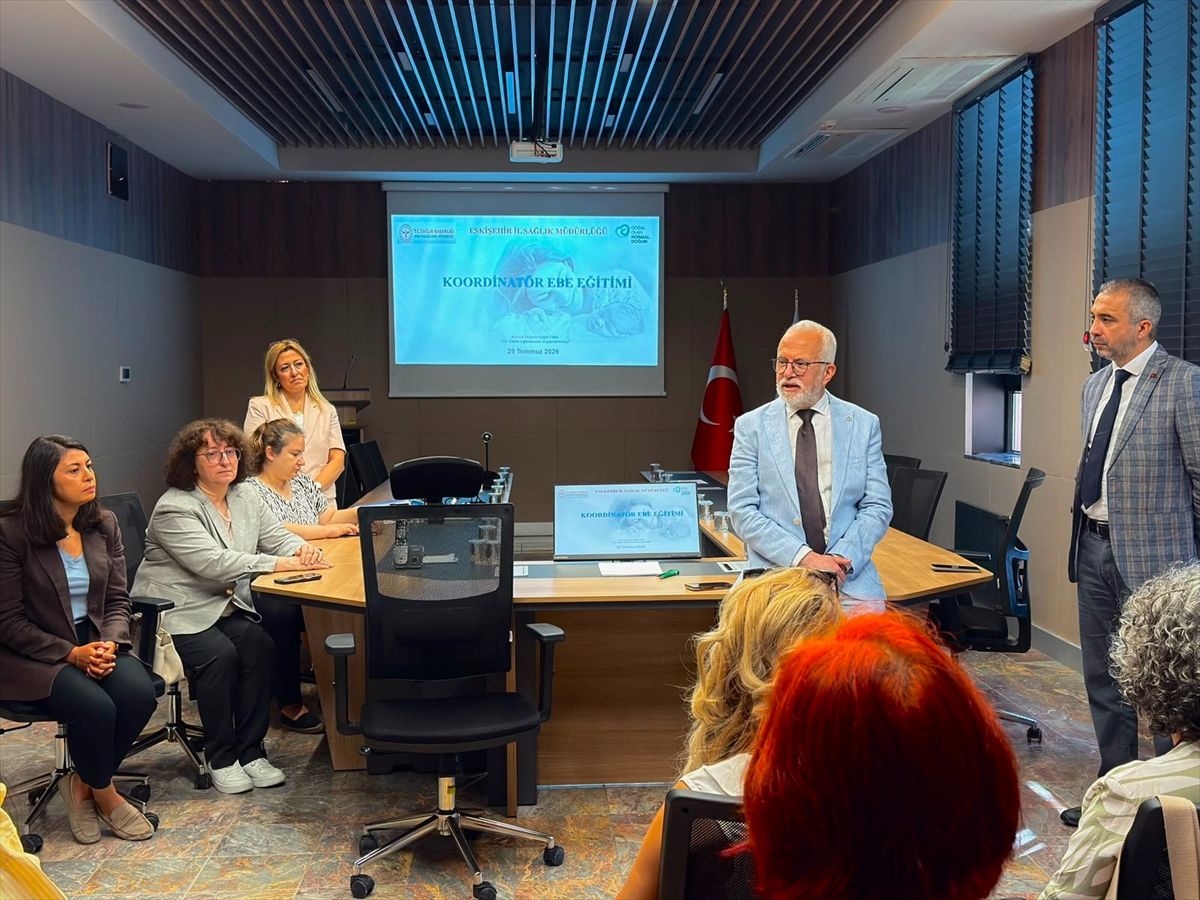 Eskişehir'de koordinatör ebelik eğitim programı düzenlendi