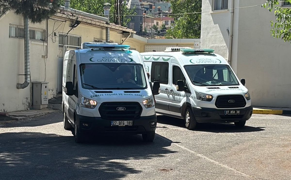 Evin bahçesindeki havuzda hareketsiz halde bulunan yaşlı kadın hayatını kaybetti