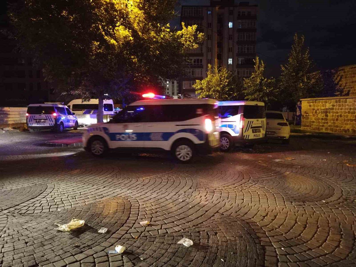 Kayseri’de bıçaklı kavga: 1 yaralı