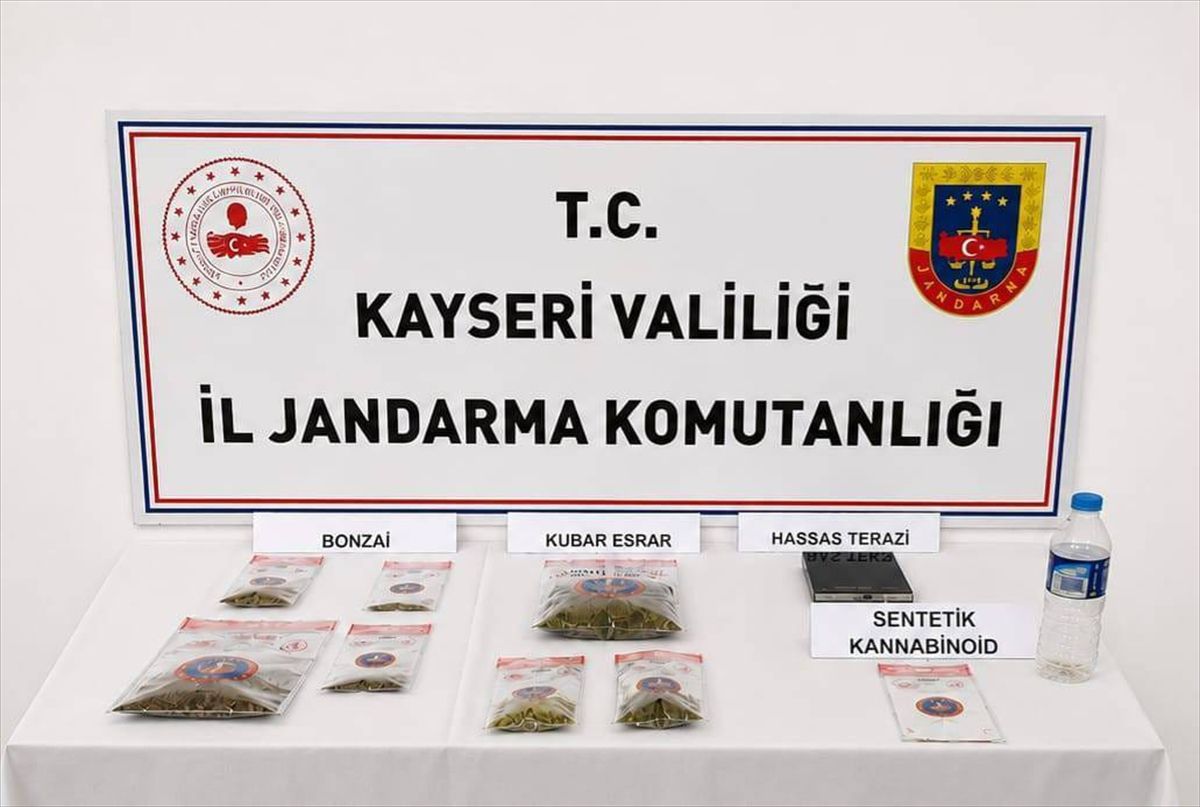 Kayseri'de uyuşturucu operasyonunda 2 zanlı yakalandı