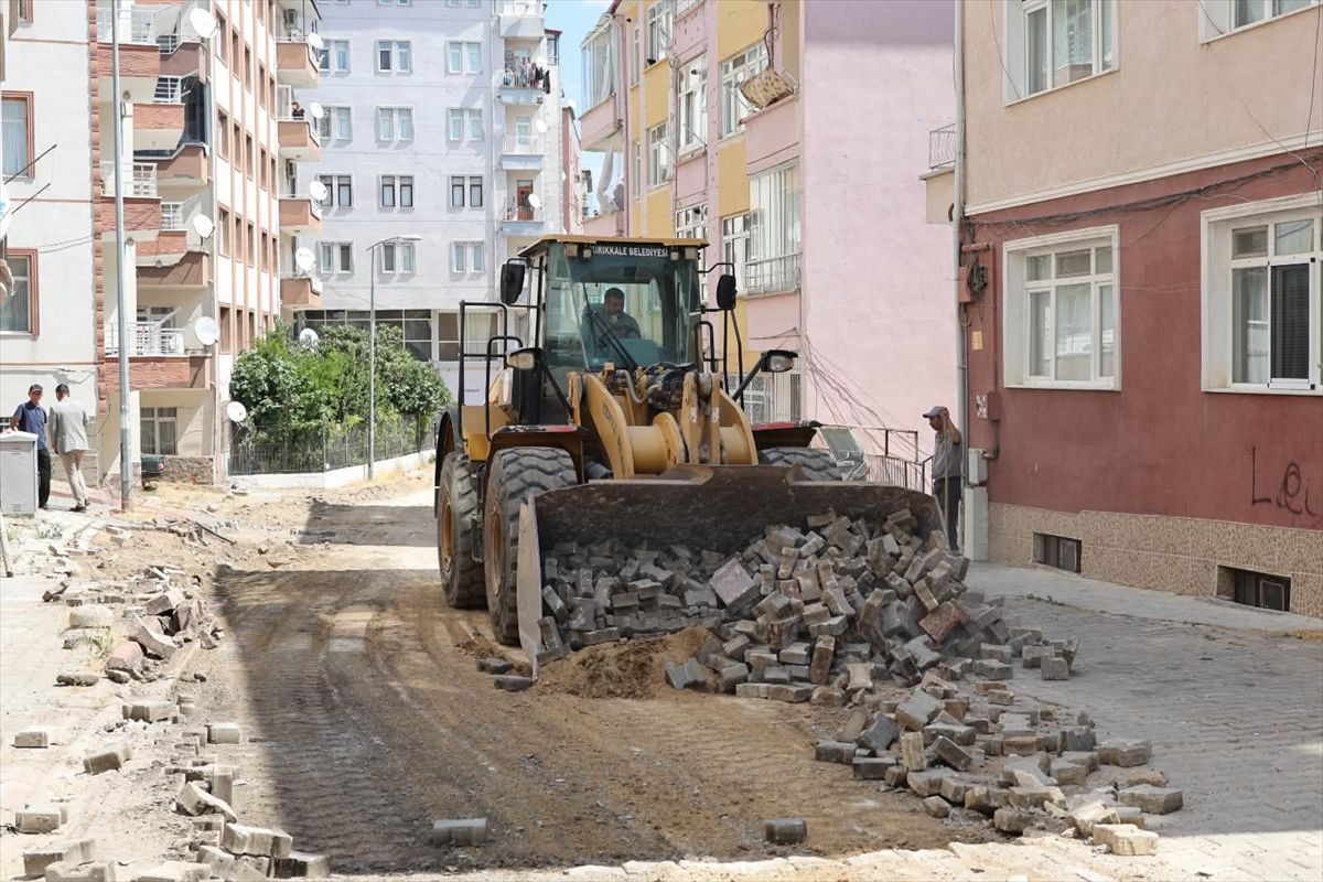 Kırıkkale'de eskiyen içme suyu hatları yenileniyor