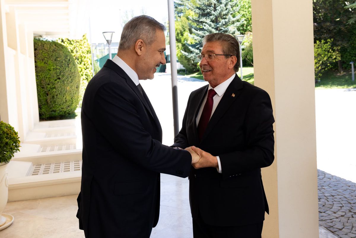Bakan Fidan, KKTC Başbakanı Üstel ile görüştü
