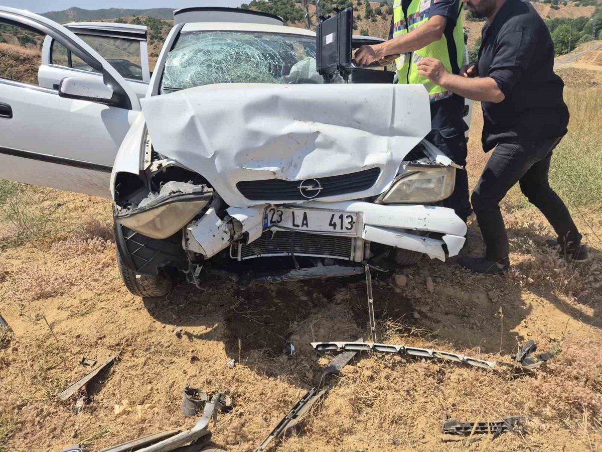 Bingöl’de trafik kazası: 8 yaralı