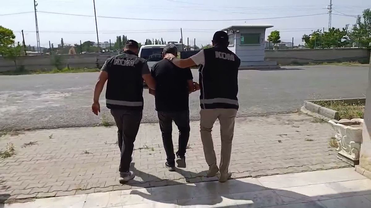 Iğdır’da 'kamuda işe yerleştirme' vaadiyle vatandaşları dolandıran bir kişi tutuklandı