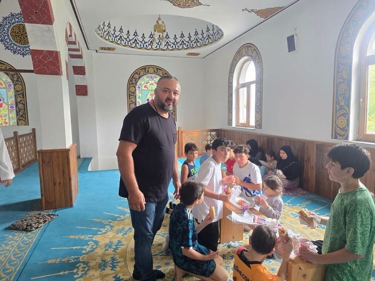 Kur’an-ı Kerim’e geçen öğrencilere ikram