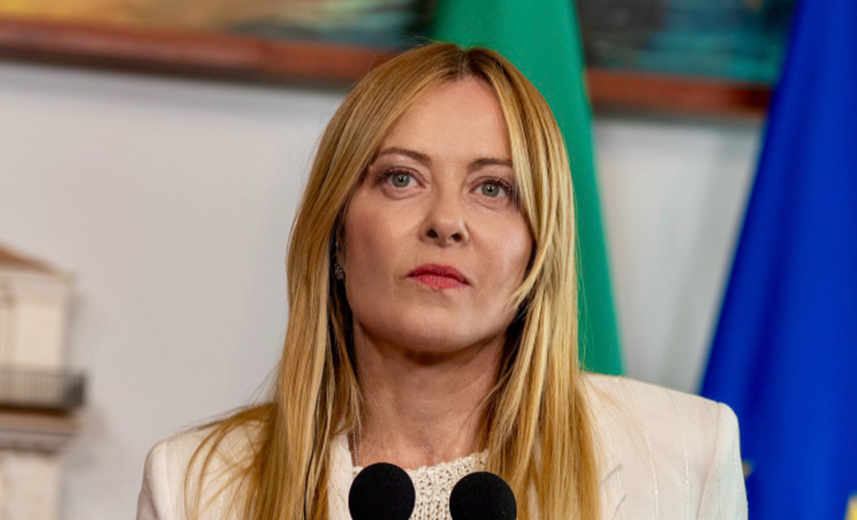Meloni: İspanya ile hava ve deniz bağlantılarında sınır kontrolleri yeniden başlatıldı