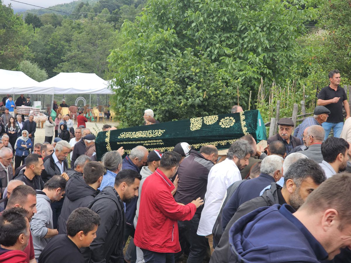 Şef Eren Kaşıkçı, Tokat’ta son yolculuğuna uğurlandı