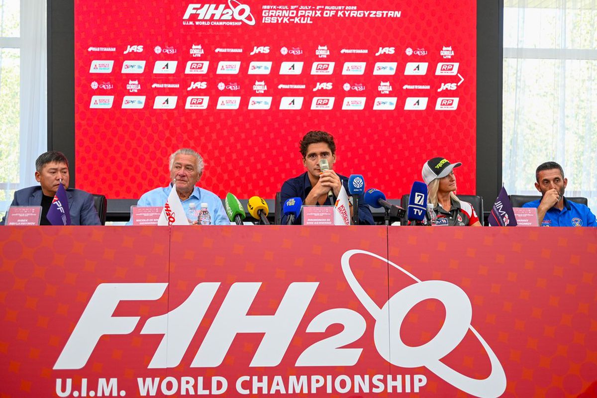 UIM F1H2O Dünya Şampiyonası Kırgızistan Grand Prix’sin basın toplantısı yapıldı