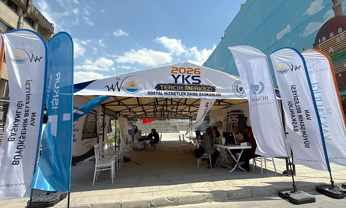 Van'da üniversite adaylarına tercih danışmanlığı desteği