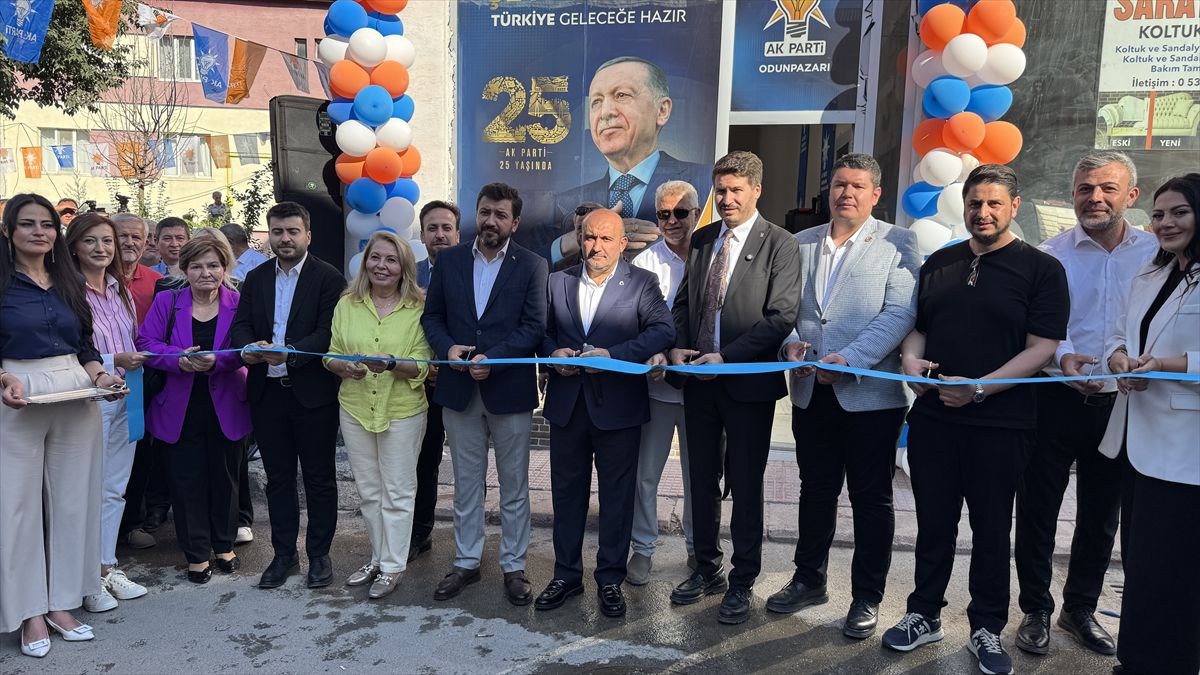 AK Parti Odunpazarı İlçe Başkanlığı Emek İrtibat Bürosu açıldı