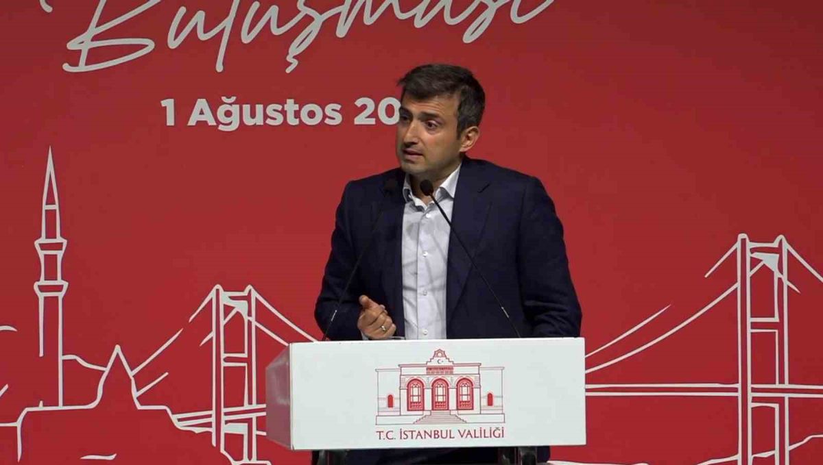 Baykar Yönetim Kurulu Başkanı Bayraktar: 'Büyük ve önemli eserler konfor alanının dışında kalmaya razı olanlar tarafından gerçekleştirildi'