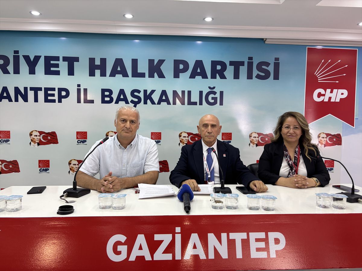 CHP Genel Başkan Yardımcısı Kaya, Gaziantep'te basın toplantısı düzenledi