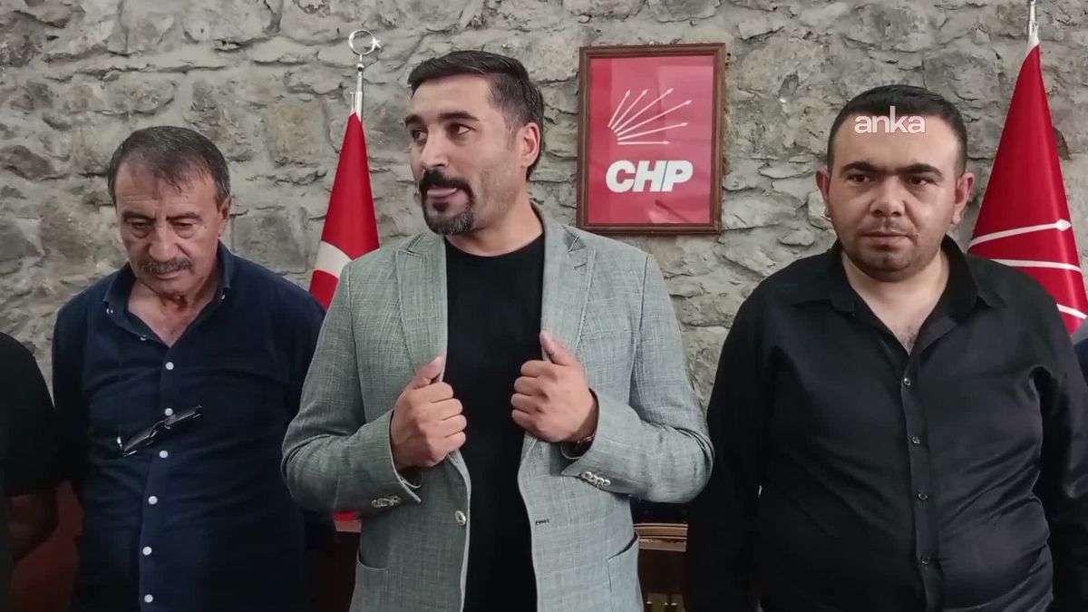 CHP Kars İl Başkanlığı'nın kapısı çilingirle açıldı