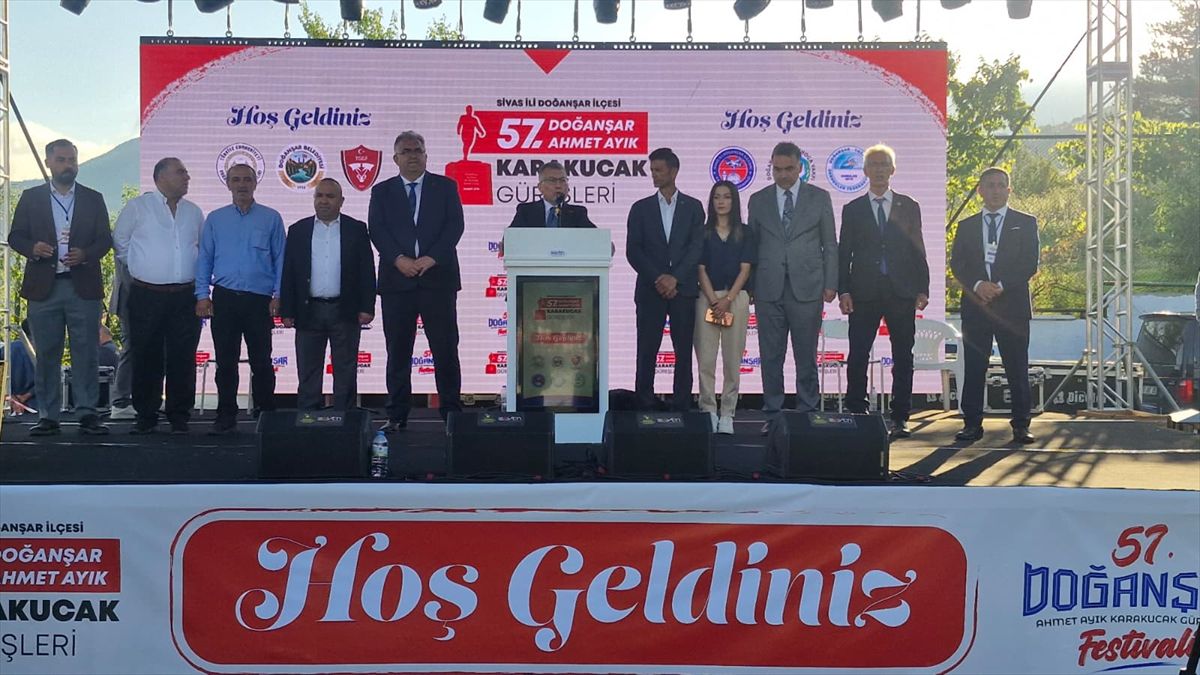 'Doğanşar 57. Ahmet Ayık Karakucak Güreşleri' başladı