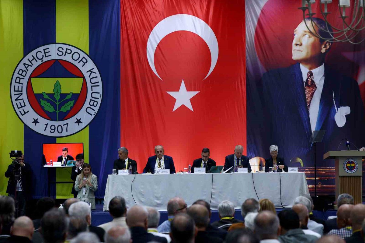 Fenerbahçe Yüksek Divan Kurulu Toplantısı başladı