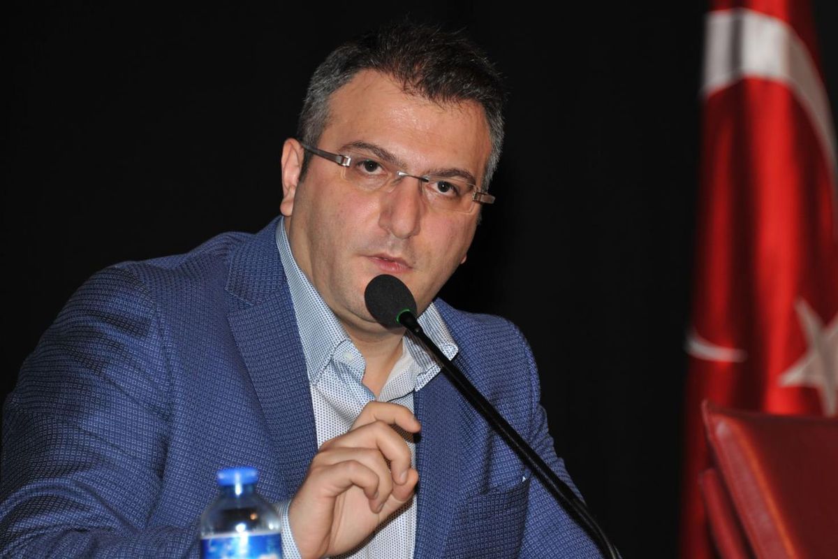 Herkes Cem Küçük'ün bu sözlerini paylaşıyor! Kendisiyle çelişti
